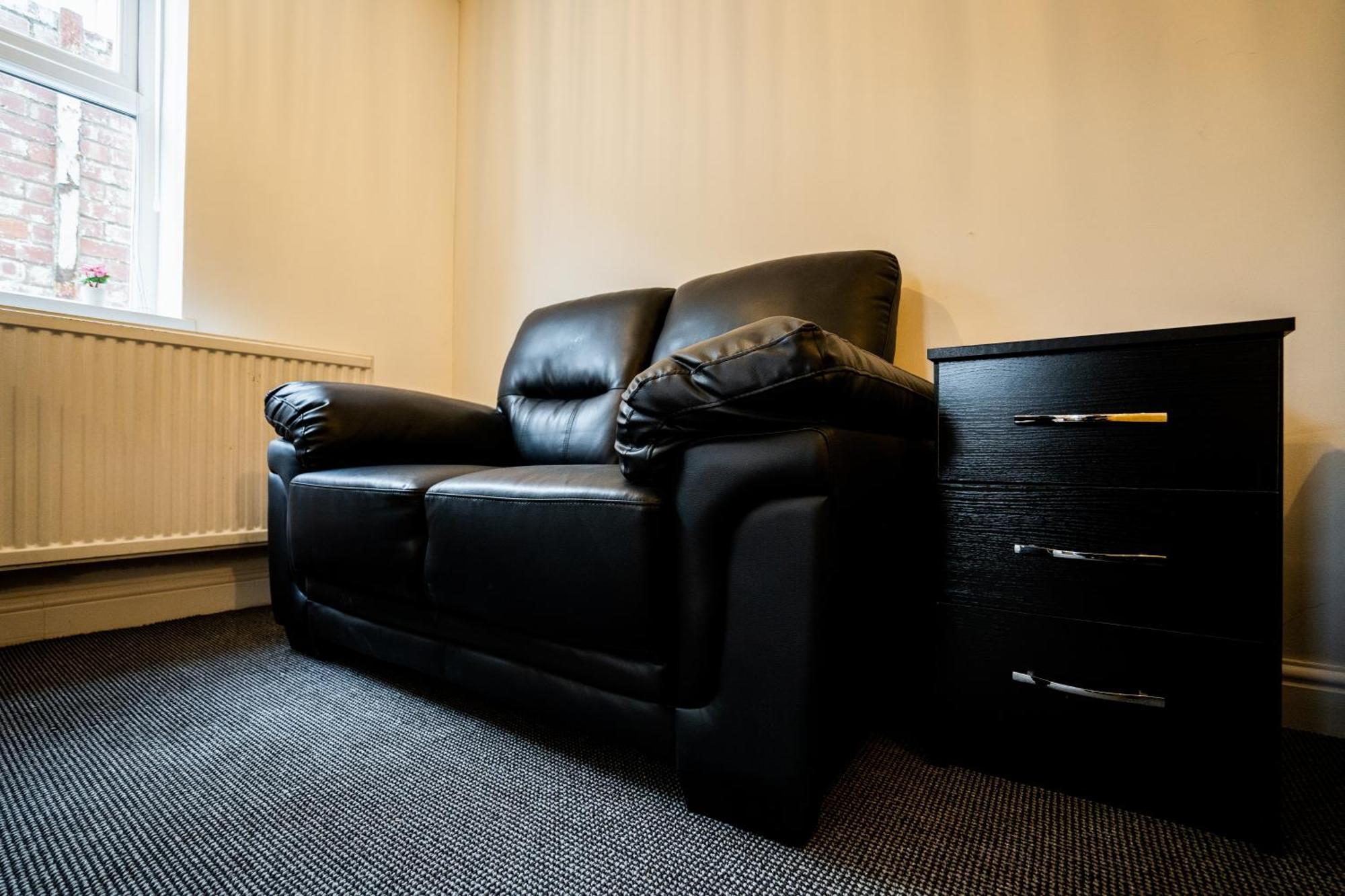 Appartement Kunda House In Tyseley à Birmingham Extérieur photo